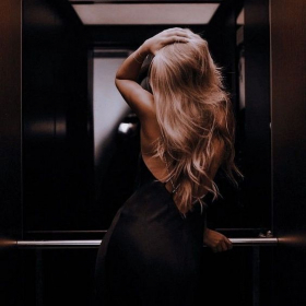 Массажистка 