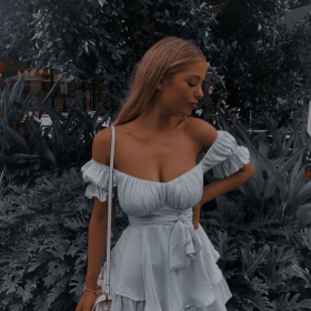 В салон премиум класса ETALON SPA открыт набор на должность администратора.