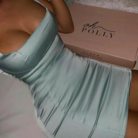 Объявляем новый набор девушек