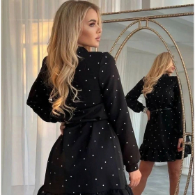 Хостес в заведение люкс класса!