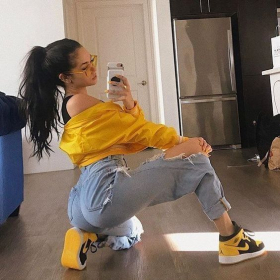 Требуется модель на OnlyFans