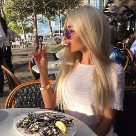 Требуется хостес в SPA-салон