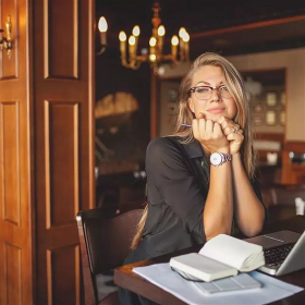 Требуется хостес в SPA-салон