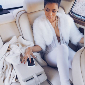 Требуются хостесы!