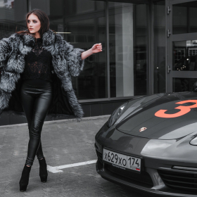 Требуется хостес!