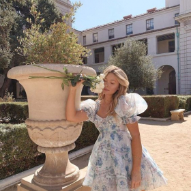 Набираем моделей для ведения анкет на ONLYFANS