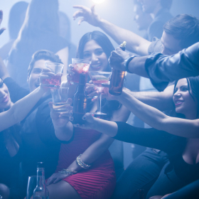 Массажный салон в поисках сотрудниц!Доход не ограничен!Заработай столько сколько сможешь!Лояльное руководство!