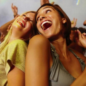 Массажный салон объявляет набор на должность Мастера массажа с неограниченным доходом!